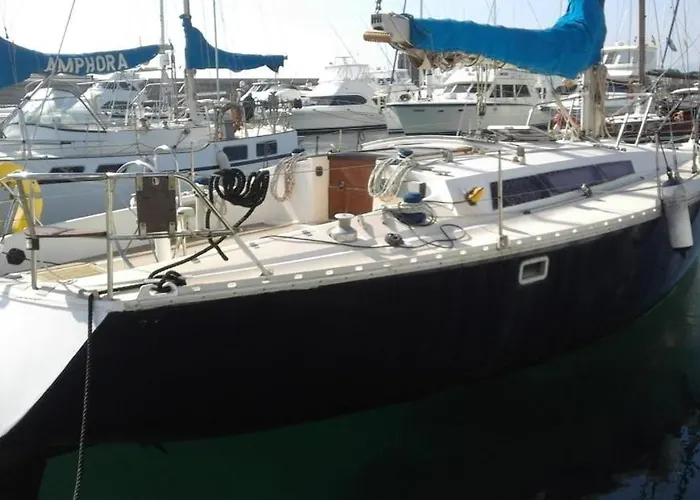 Spirit Of Shackleton Yacht Botel *